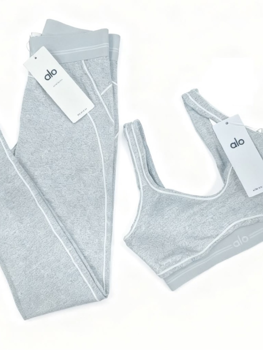 ALO Yoga Light Gray Seamless Sports Bra and Legging Set